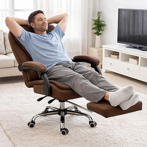 Оригінальне офісне крісло Axeon VIP з тканини, з масажем та підставкою для ніг, до 130 кг, коричневе